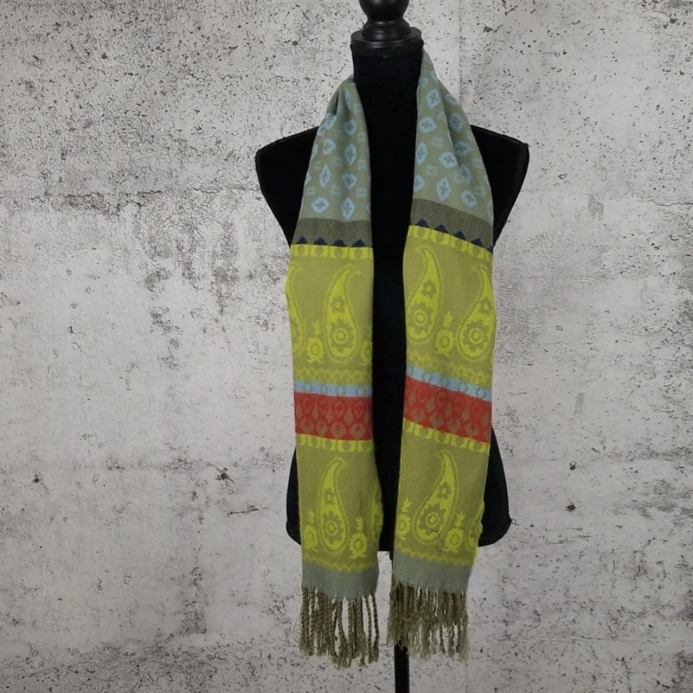 COZY Scarf - Picture 4 of 7